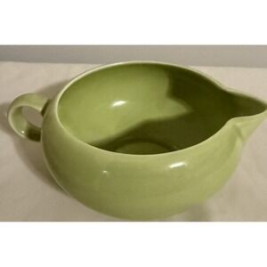Vintage Lime Green Creamer‎
